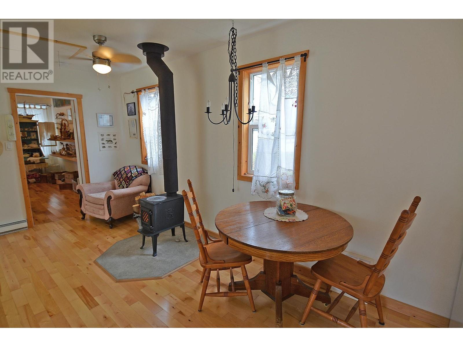 124 Lake Avenue, Silverton, British Columbia  V0G 1S0 - Photo 9 - 10336864