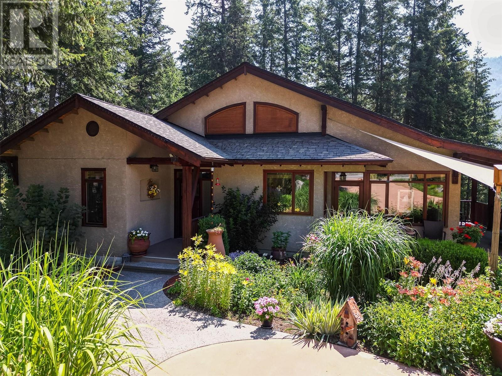 4306 View Ridge Road, Nelson, British Columbia  V0G 2G3 - Photo 1 - 10336997