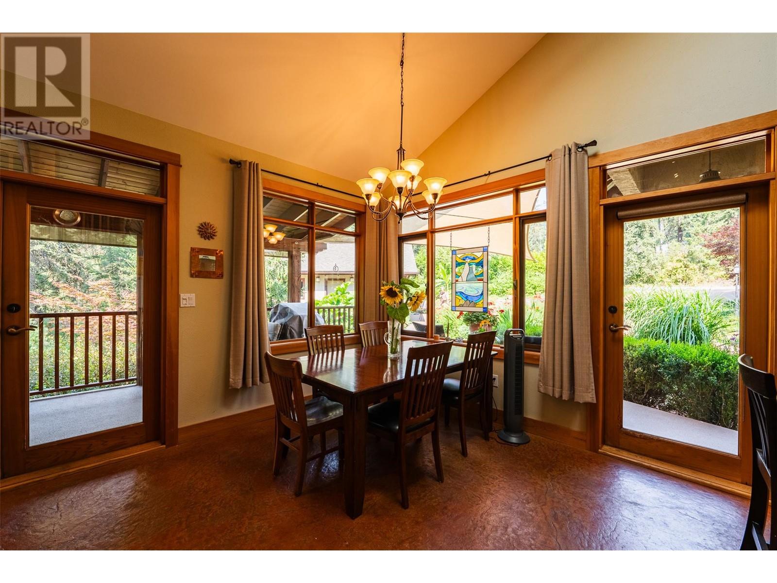 4306 View Ridge Road, Nelson, British Columbia  V0G 2G3 - Photo 4 - 10336997