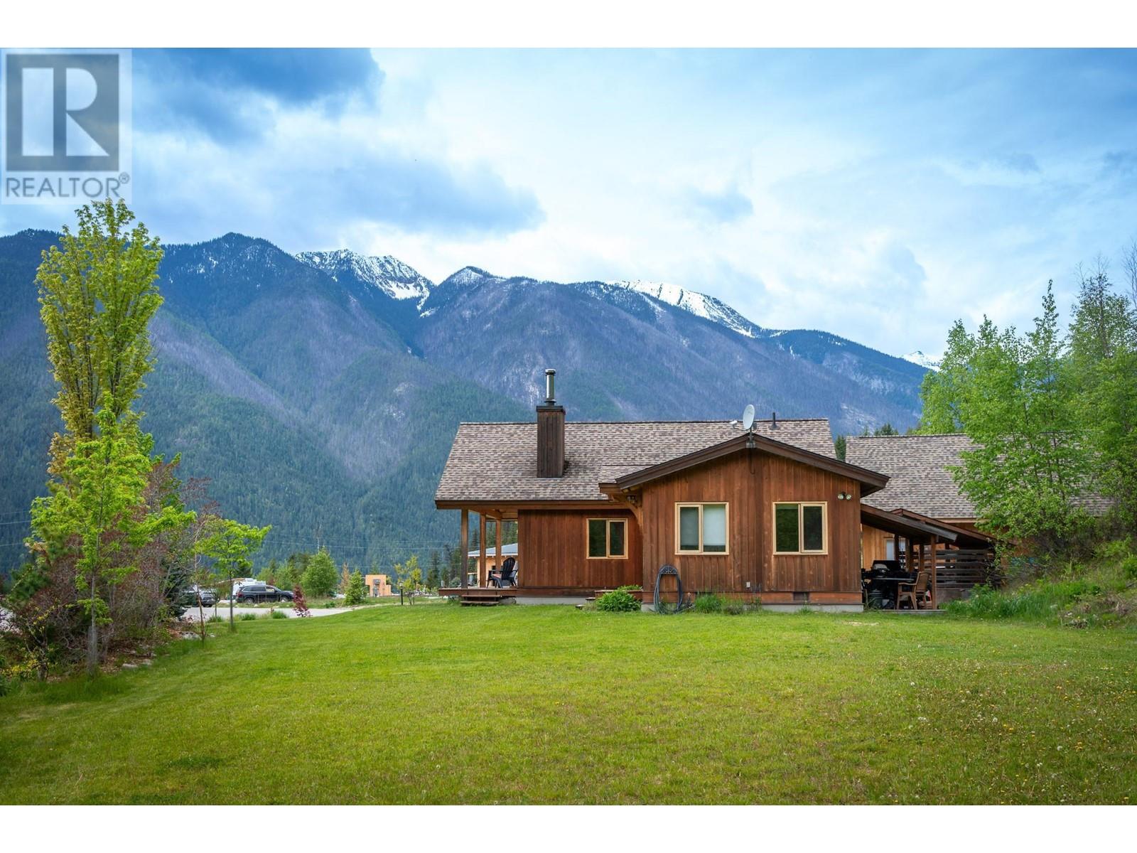 296 Full Moon Road, Rosebery, British Columbia  V0G 1S1 - Photo 6 - 10336315