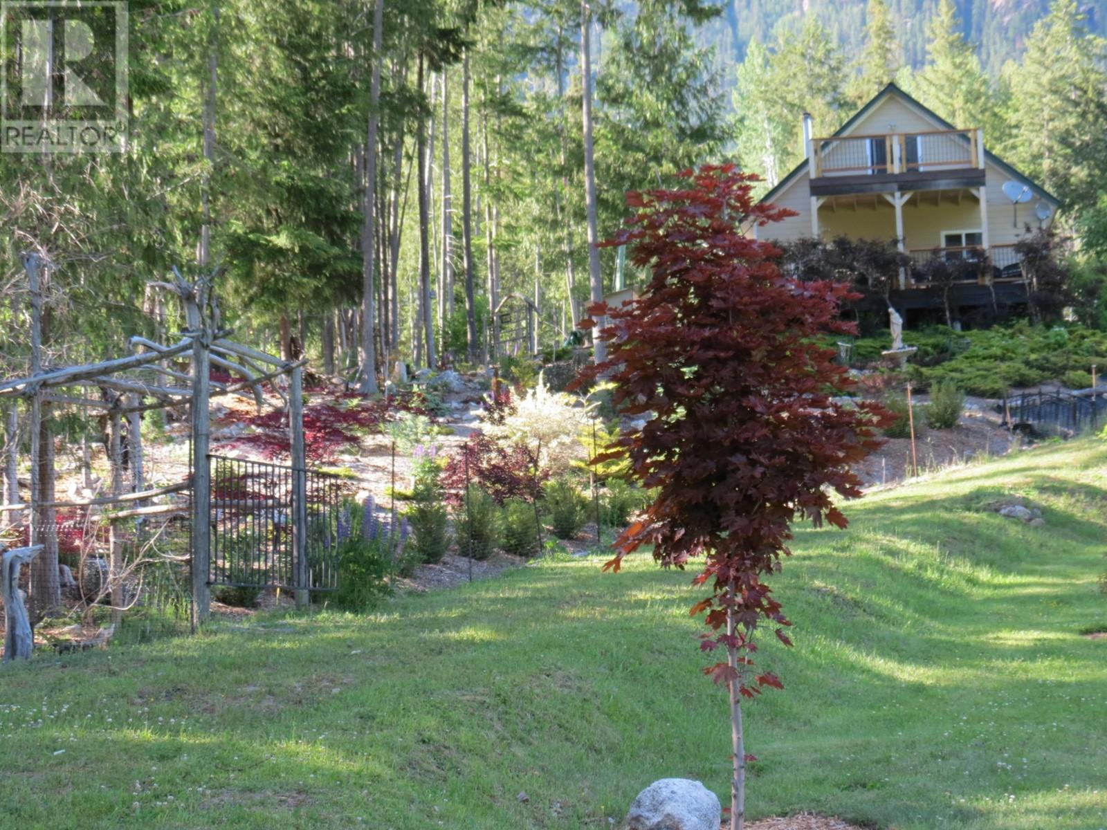 240 Arrow Park Demars Road, Nakusp, British Columbia  V0G 1R1 - Photo 29 - 10337302