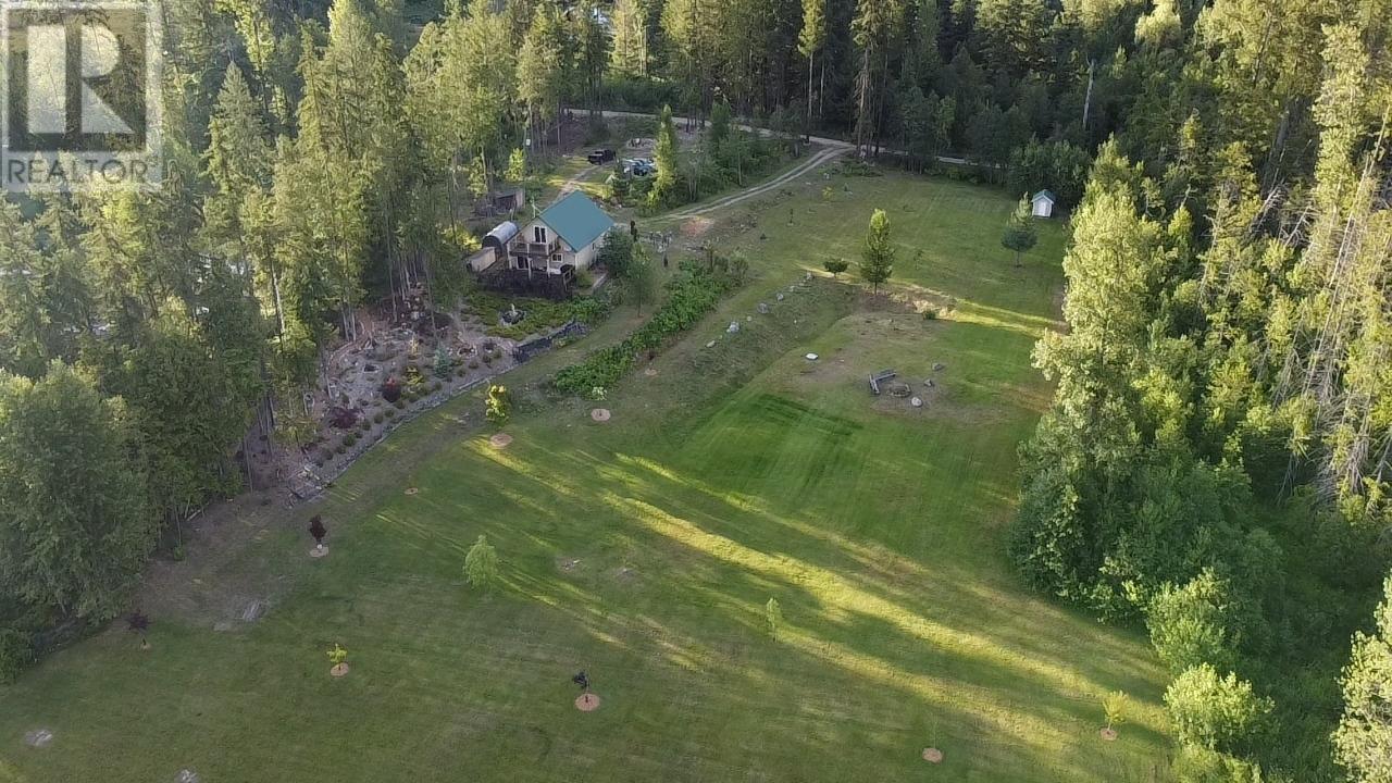 240 Arrow Park Demars Road, Nakusp, British Columbia  V0G 1R1 - Photo 4 - 10337302