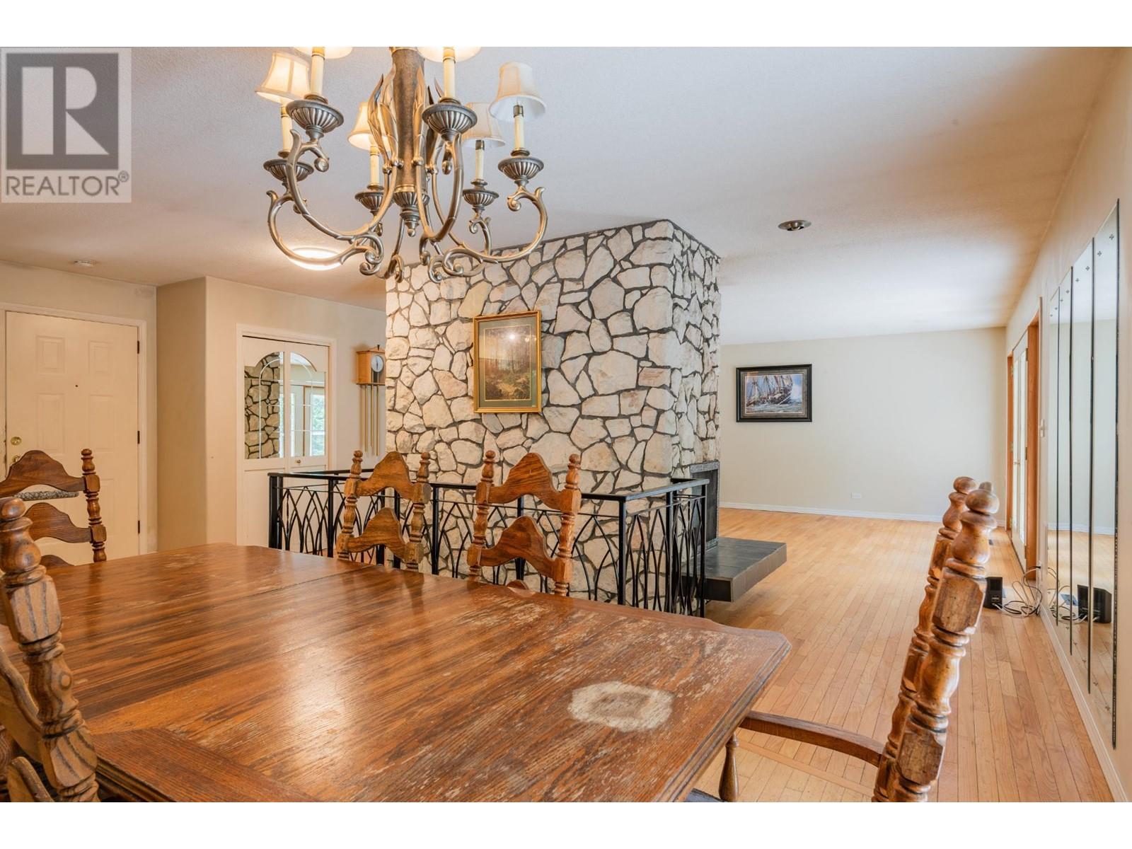 3650 Place Road, Crescent Valley, British Columbia  V0G 1H0 - Photo 21 - 10336813