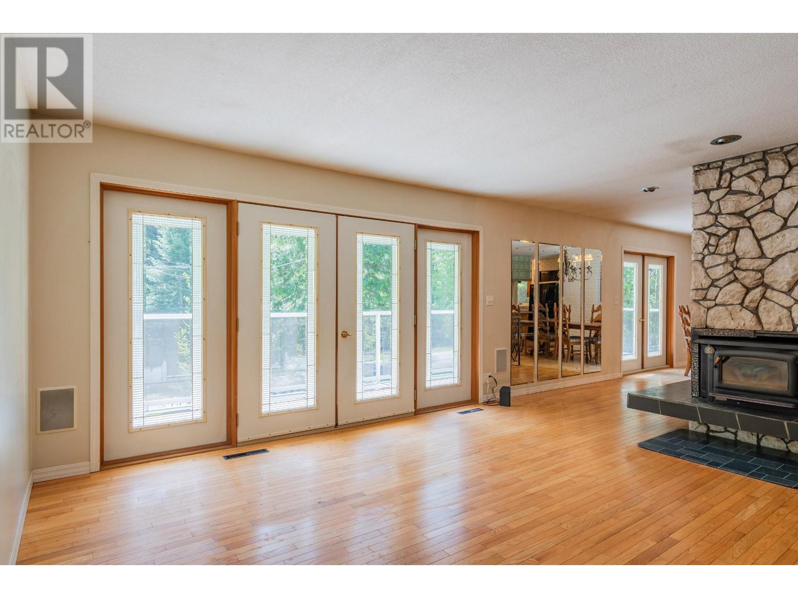3650 Place Road, Crescent Valley, British Columbia  V0G 1H0 - Photo 25 - 10336813