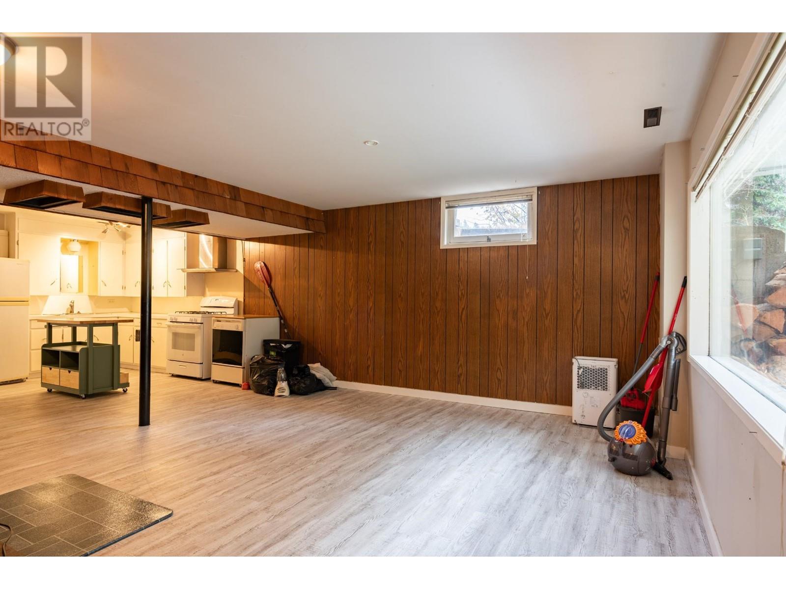 3650 Place Road, Crescent Valley, British Columbia  V0G 1H0 - Photo 37 - 10336813