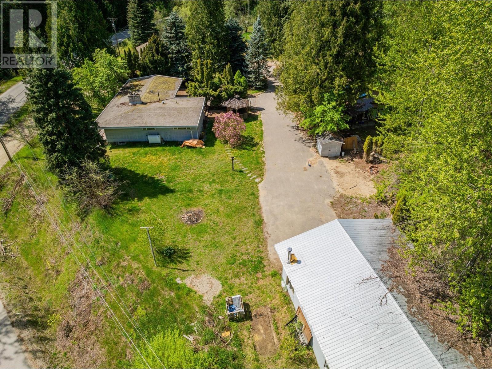 3650 Place Road, Crescent Valley, British Columbia  V0G 1H0 - Photo 51 - 10336813