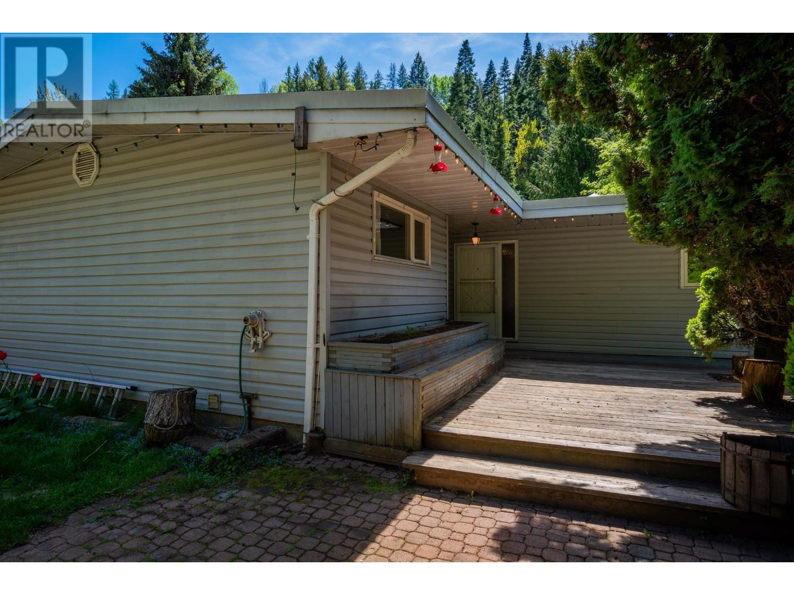 3650 Place Road, Crescent Valley, British Columbia  V0G 1H0 - Photo 55 - 10336813