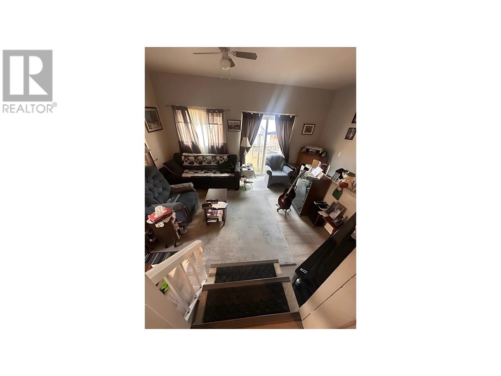 1744 Noran Street, Trail, British Columbia  V1R 1W9 - Photo 6 - 10337208