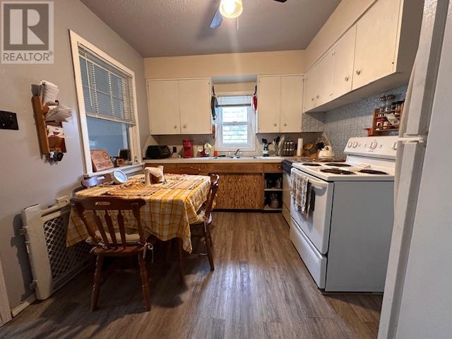 1744 Noran Street, Trail, British Columbia  V1R 1W9 - Photo 9 - 10337208