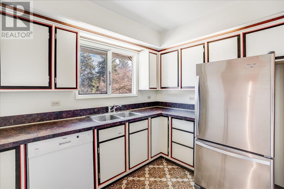 1309 6th Street, Genelle, British Columbia  V0G 1G0 - Photo 11 - 10335658