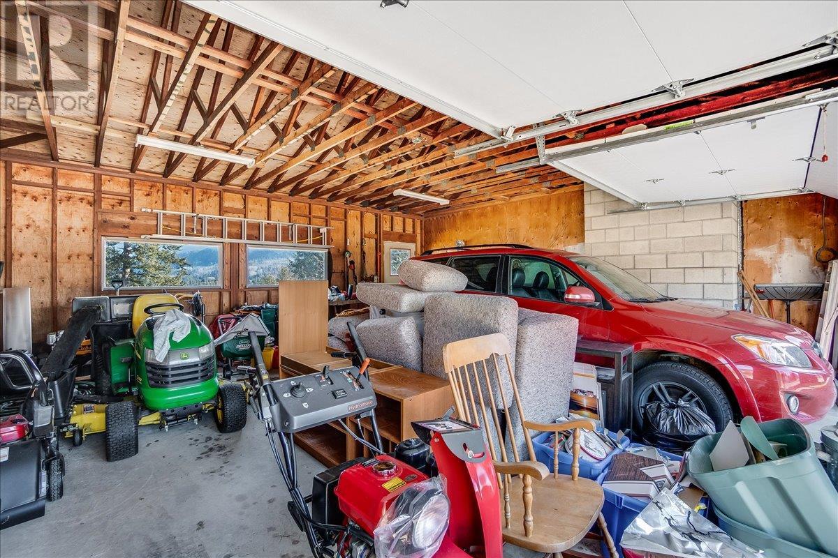 1309 6th Street, Genelle, British Columbia  V0G 1G0 - Photo 27 - 10335658