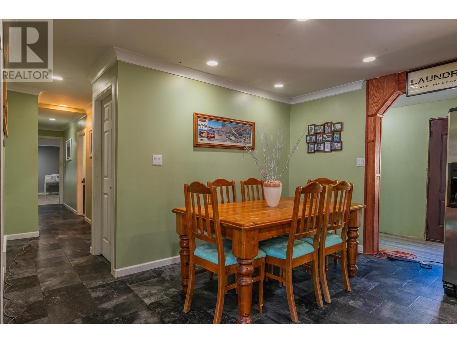 625 11th Avenue, Montrose, British Columbia  V0G 1P0 - Photo 21 - 10338200