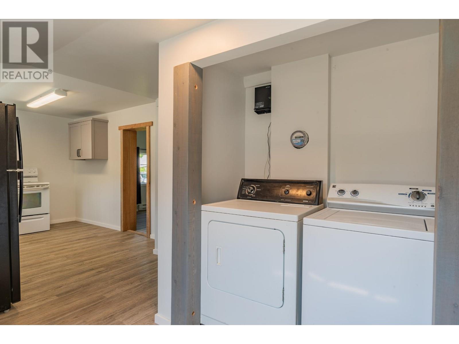 411 A Avenue, Kaslo, British Columbia  V0G 1M0 - Photo 24 - 10337374