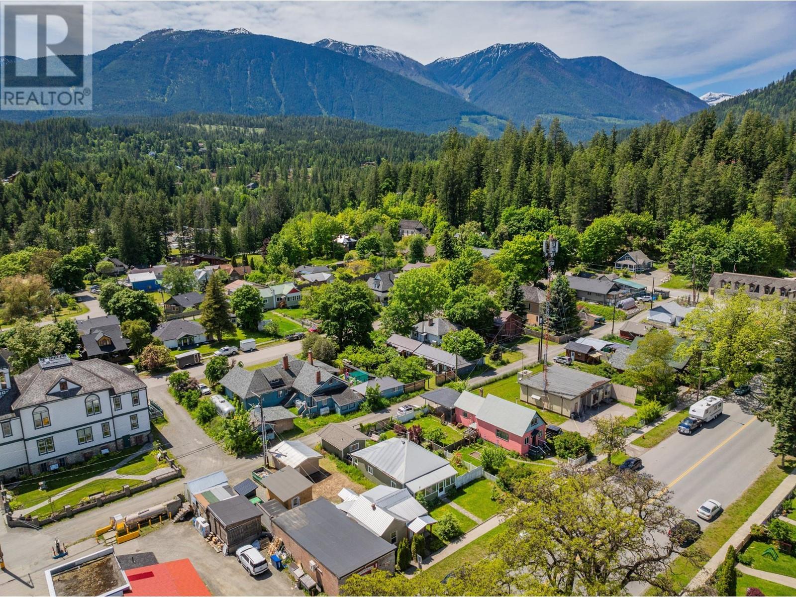 411 A Avenue, Kaslo, British Columbia  V0G 1M0 - Photo 37 - 10337374