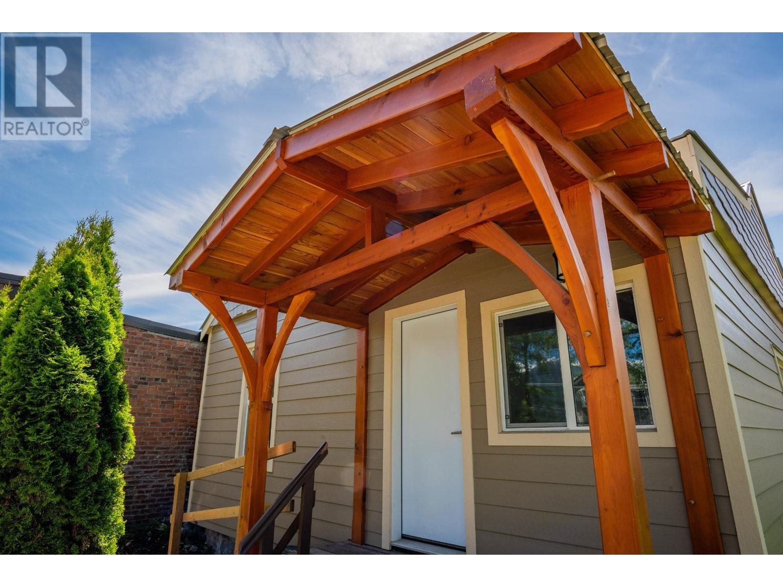 411 A Avenue, Kaslo, British Columbia  V0G 1M0 - Photo 6 - 10337374