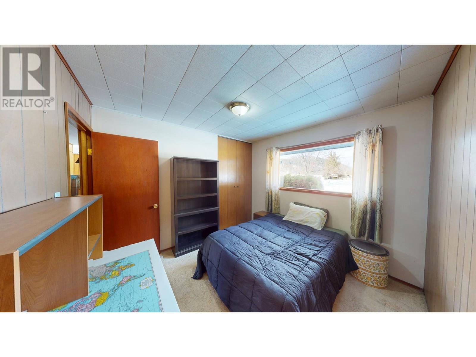 99 Tamarac Avenue, Fruitvale, British Columbia  V0G 1L0 - Photo 17 - 10334747
