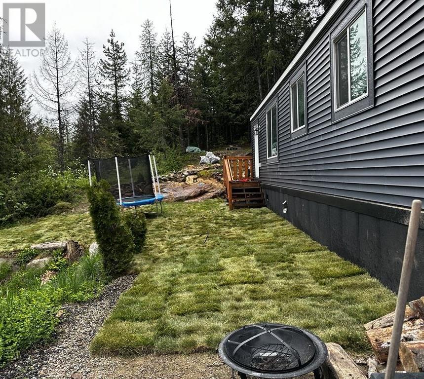 891 Monte Vista Drive Unit# 43, Rossland, British Columbia  V0G 1Y0 - Photo 6 - 10338193