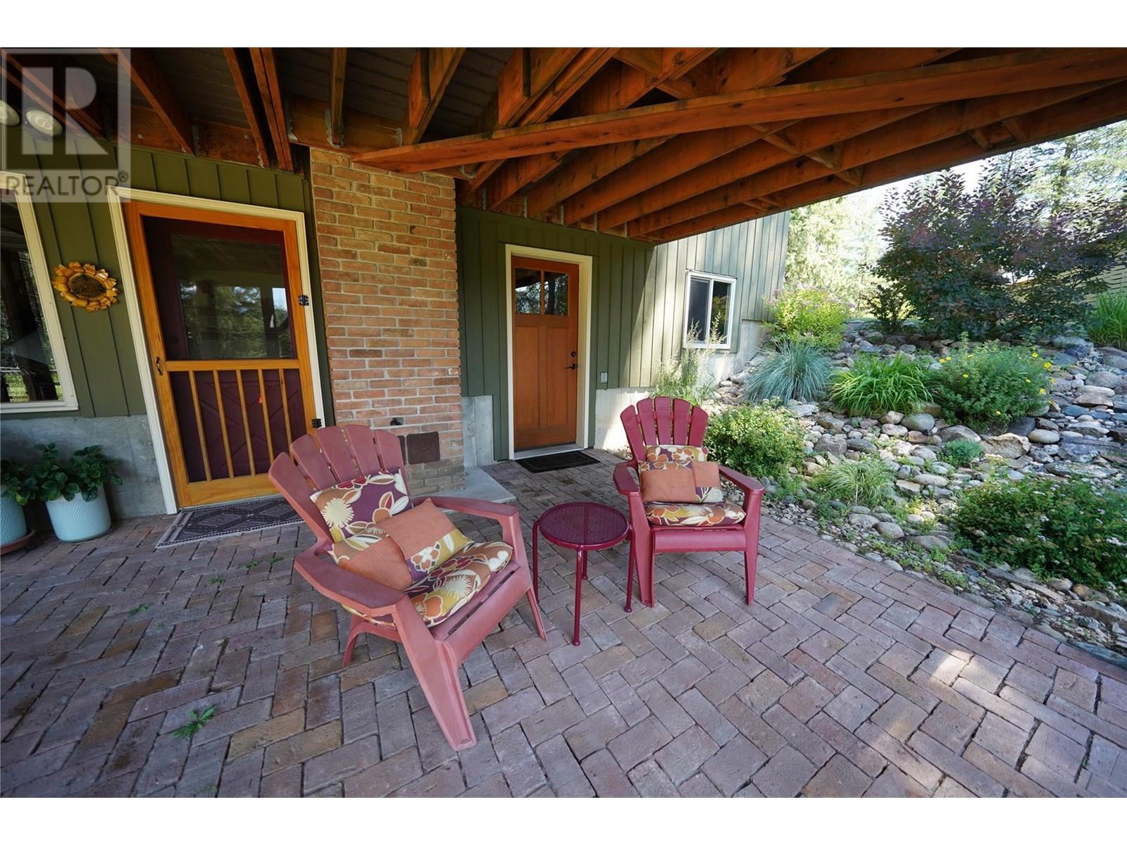 3306 Krestova Road, Krestova, British Columbia  V0G 1H2 - Photo 70 - 10338280