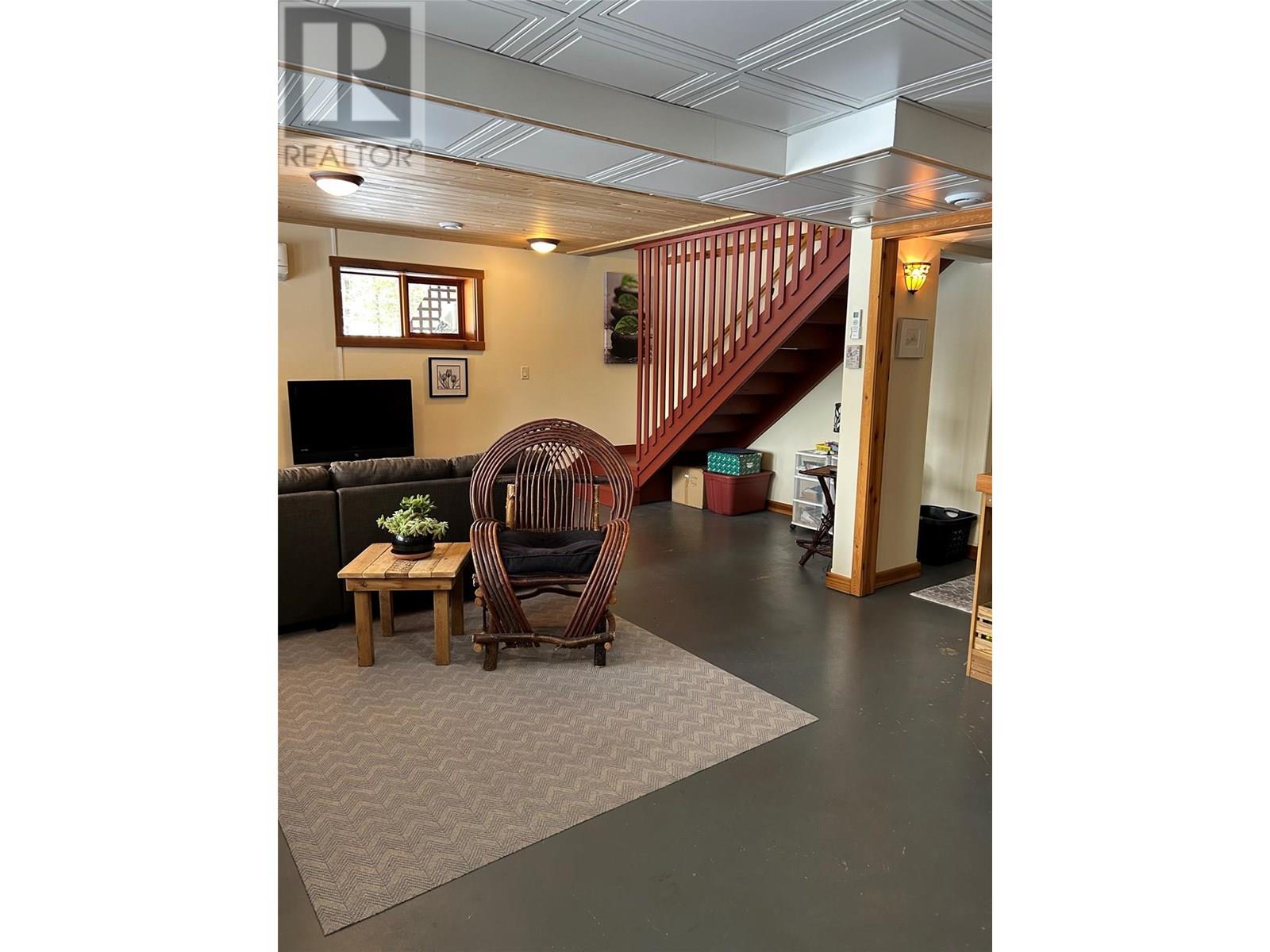 3306 Krestova Road, Krestova, British Columbia  V0G 1H2 - Photo 74 - 10338280