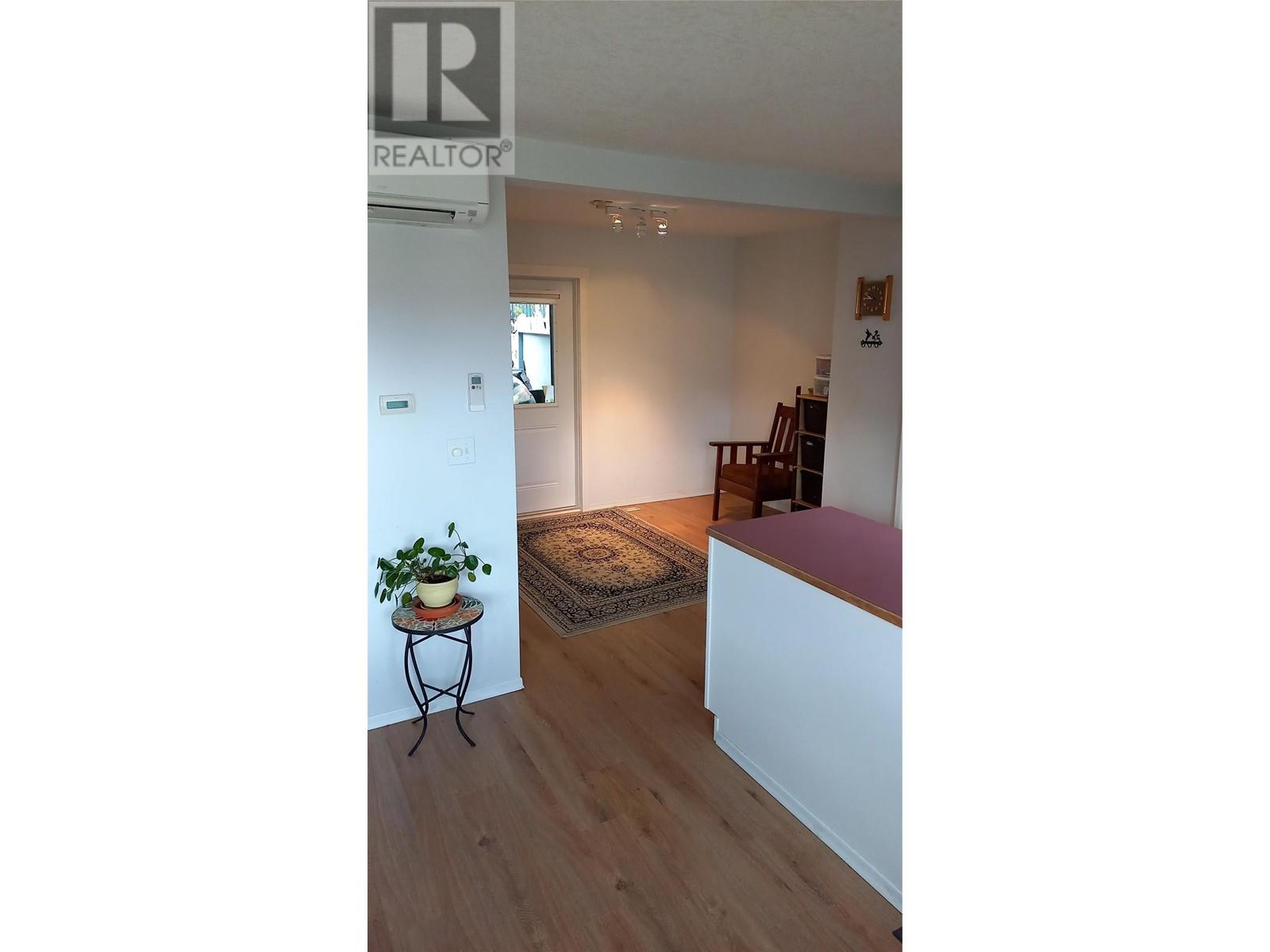443 A Avenue, Kaslo, British Columbia  V0G 1M0 - Photo 16 - 10337912