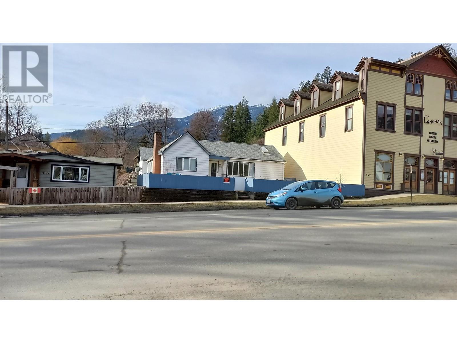 443 A Avenue, Kaslo, British Columbia  V0G 1M0 - Photo 28 - 10337912