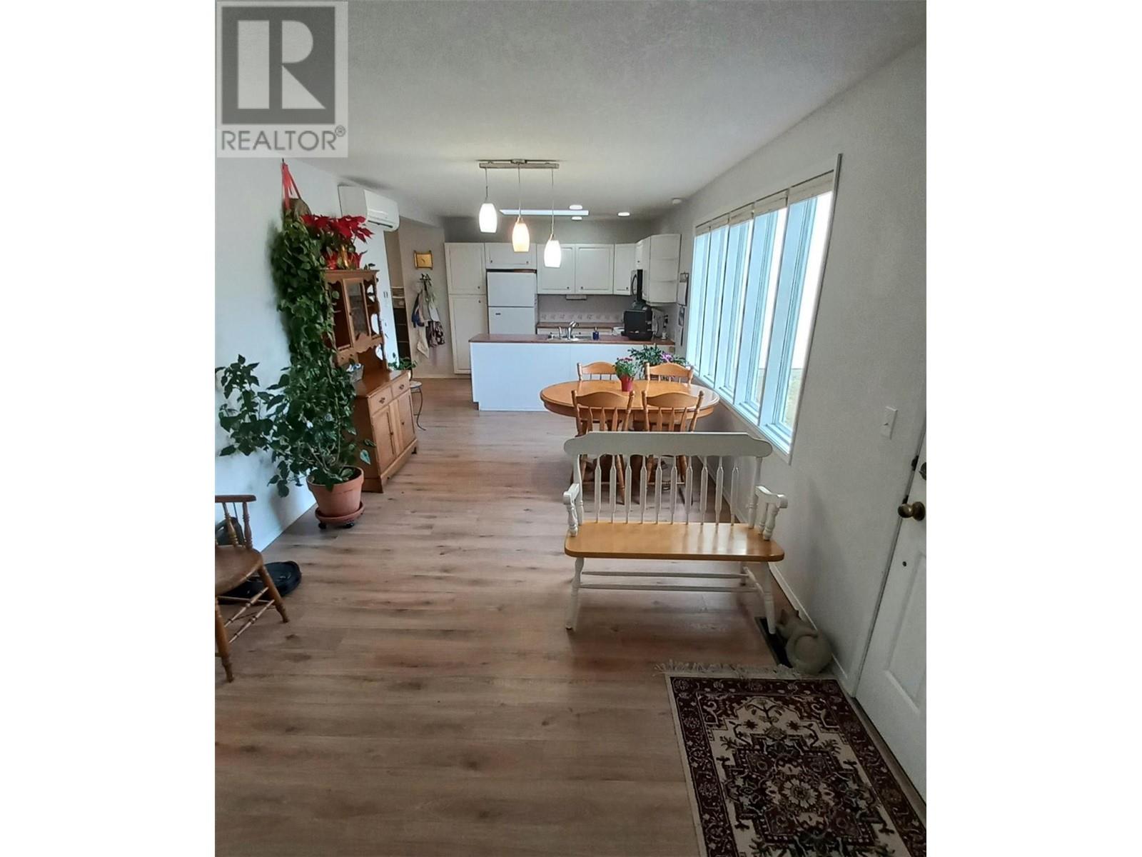 443 A Avenue, Kaslo, British Columbia  V0G 1M0 - Photo 8 - 10337912
