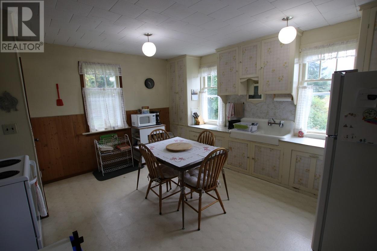 431 Alexander Road, Nakusp, British Columbia  V0G 1R1 - Photo 23 - 10339223