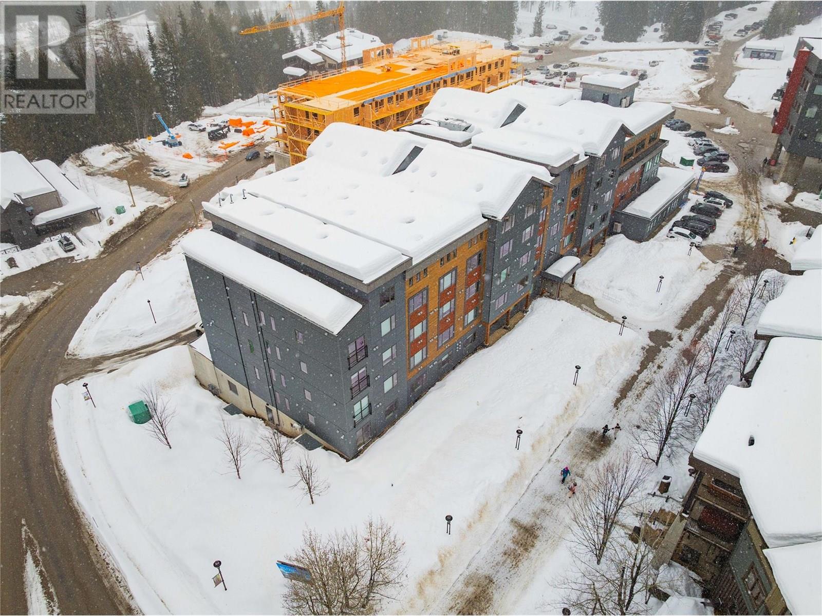 4280 Red Mountain Road Unit# 123, Rossland, British Columbia  V0G 1Y0 - Photo 65 - 10339472