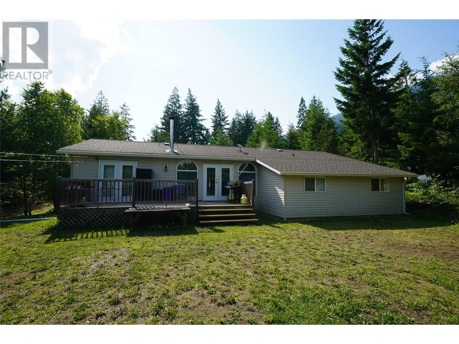 700 Heyland Road, Balfour, British Columbia  V0G 1C0 - Photo 60 - 10340327