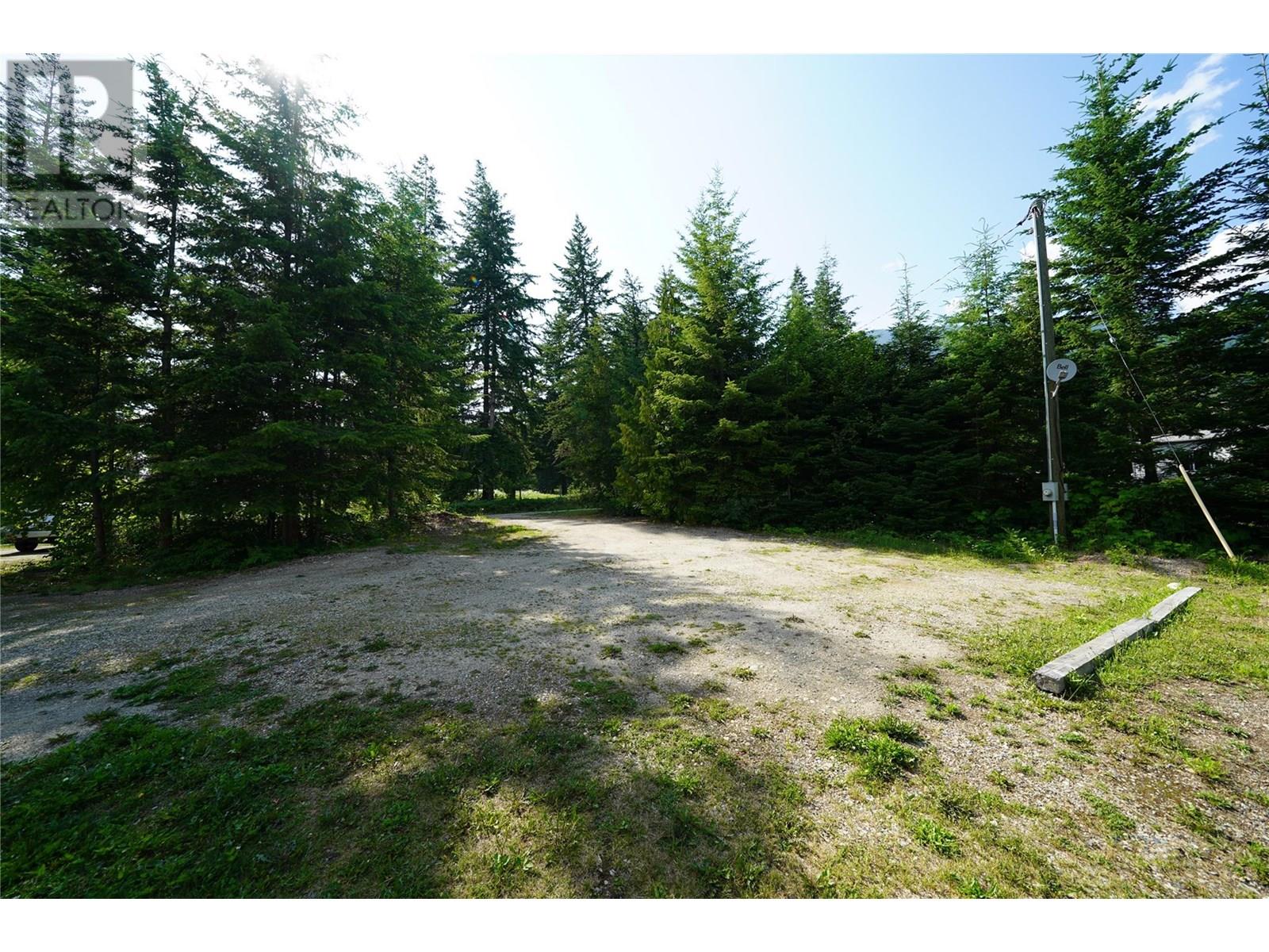 700 Heyland Road, Balfour, British Columbia  V0G 1C0 - Photo 74 - 10340327