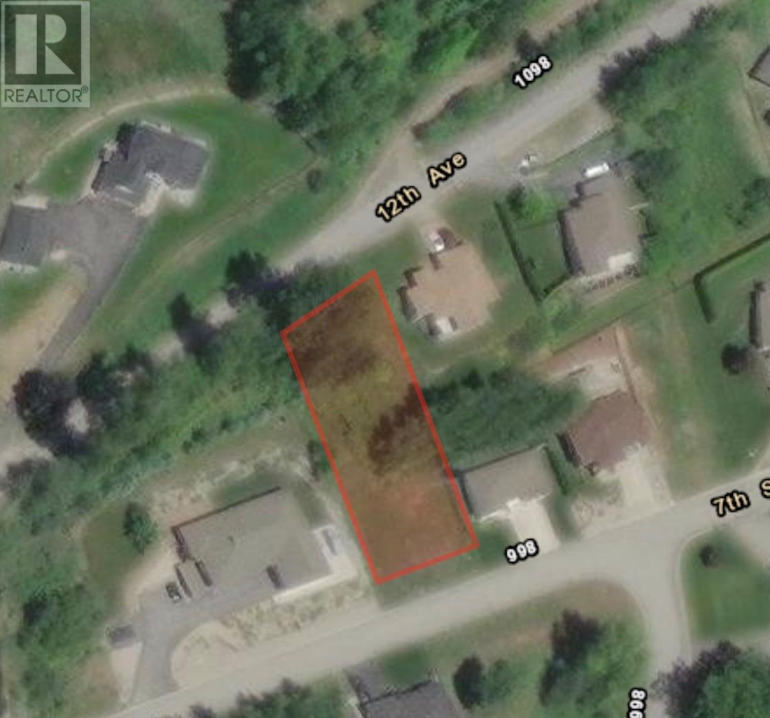 938 7th Street, Montrose, British Columbia  V0G 1P0 - Photo 13 - 10340334
