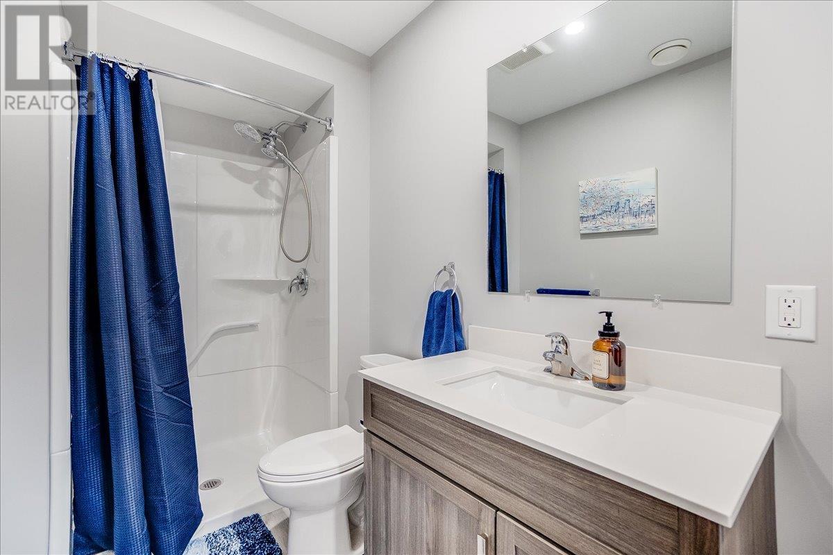 8480 Highway 22a, Trail, British Columbia  V1R 4W8 - Photo 49 - 10340482