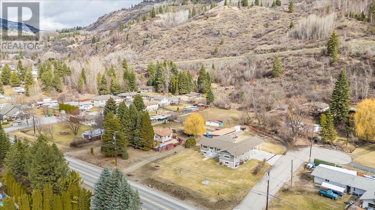 8480 Highway 22a, Trail, British Columbia  V1R 4W8 - Photo 76 - 10340482