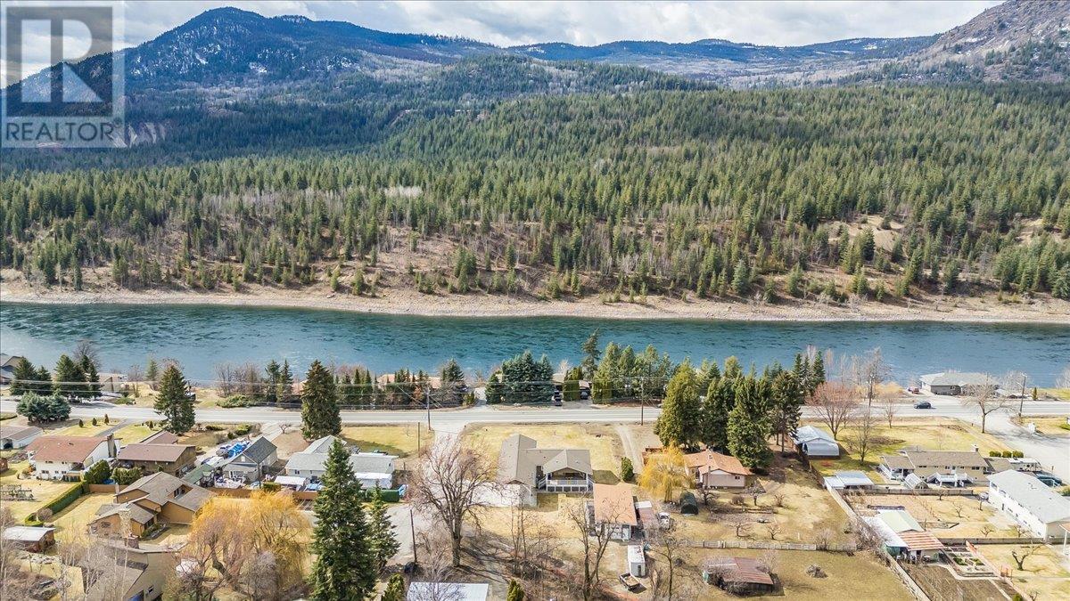 8480 Highway 22a, Trail, British Columbia  V1R 4W8 - Photo 78 - 10340482