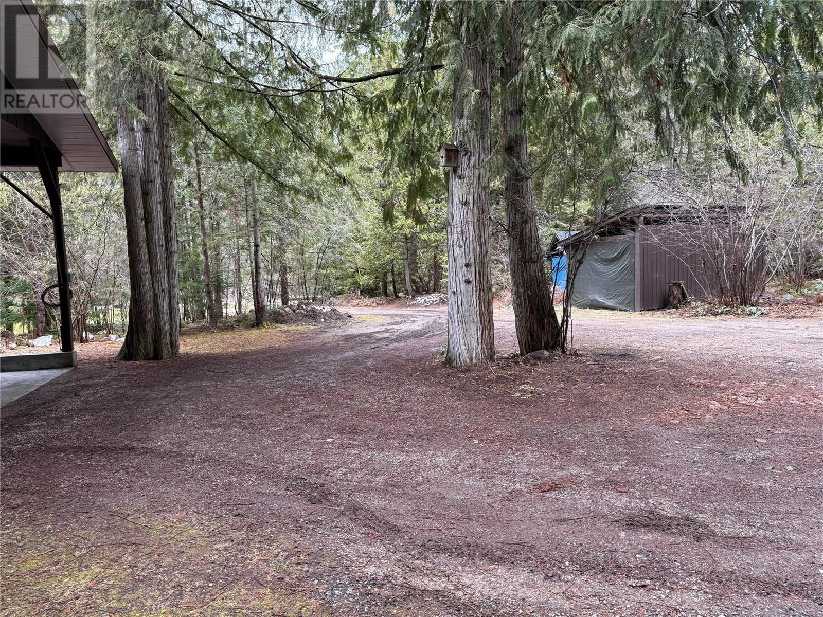 5640 Rays Road, Winlaw, British Columbia  V0G 2J0 - Photo 52 - 10340644