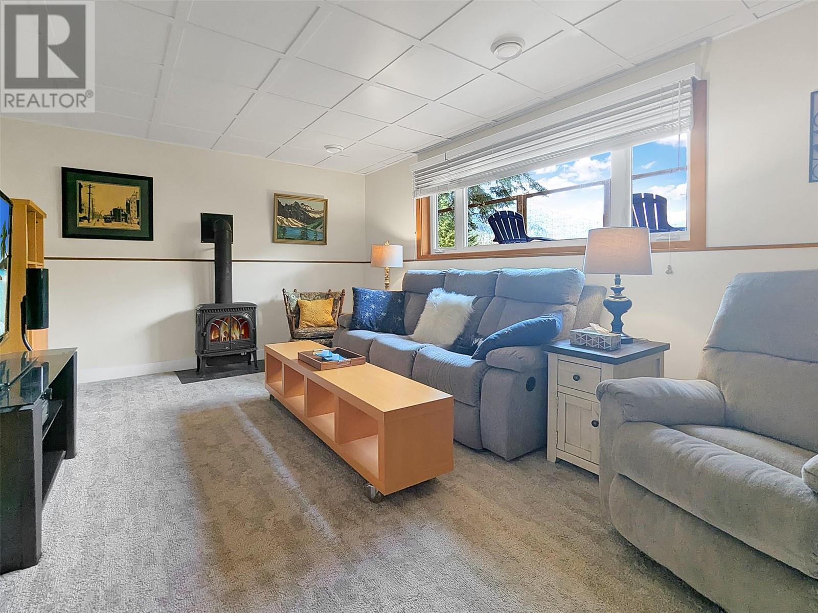 303 Delany Avenue, Slocan, British Columbia  V0G 2C0 - Photo 25 - 10341059