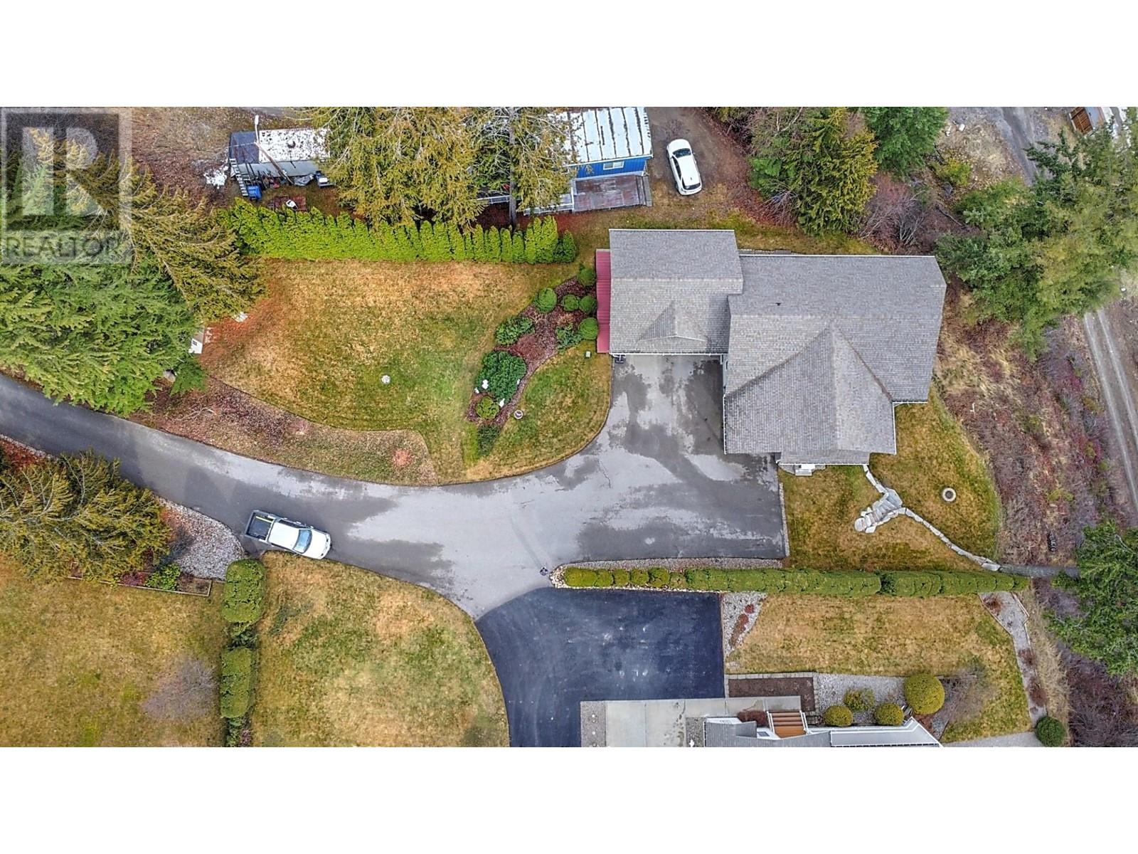 408 Balfour Heights Road, Balfour, British Columbia  V0G 1C0 - Photo 12 - 10341132