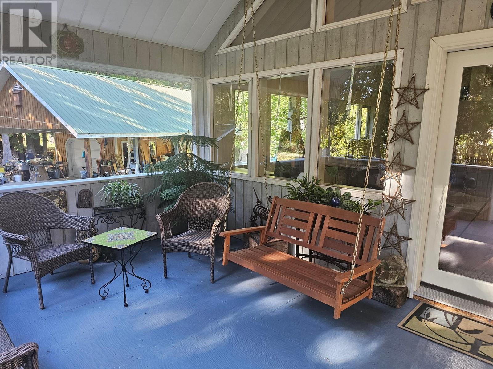 5598 Minart Road, Winlaw, British Columbia  V0G 2J0 - Photo 31 - 10341171