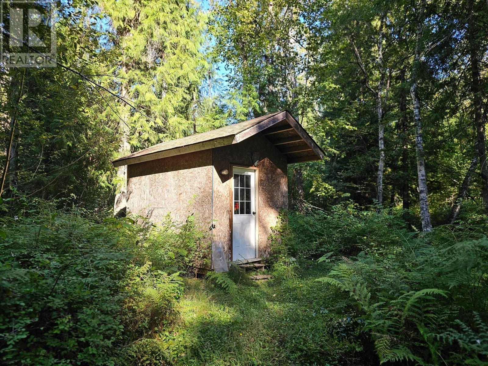 5598 Minart Road, Winlaw, British Columbia  V0G 2J0 - Photo 33 - 10341171