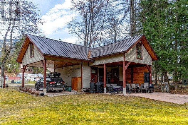 305 Bellevue Street, New Denver, British Columbia  V0G 1S0 - Photo 37 - 10341555