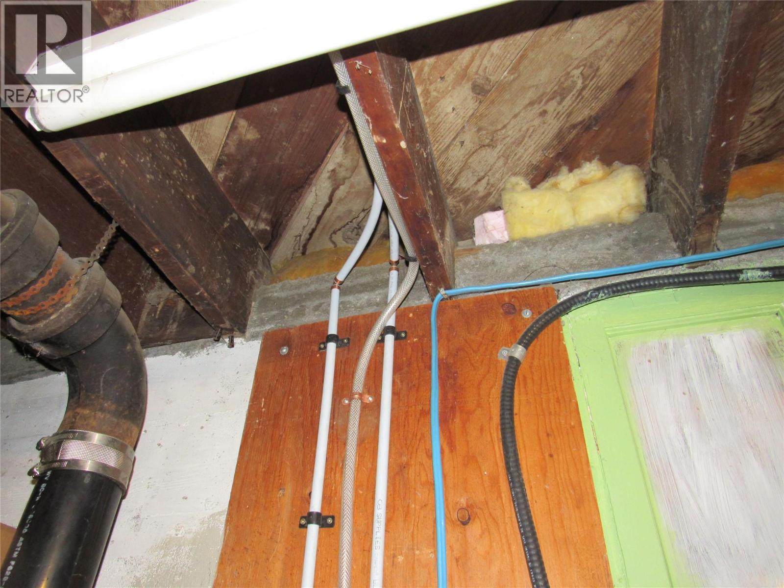 2000 Topping Street, Trail, British Columbia  V1R 4G6 - Photo 27 - 10341383