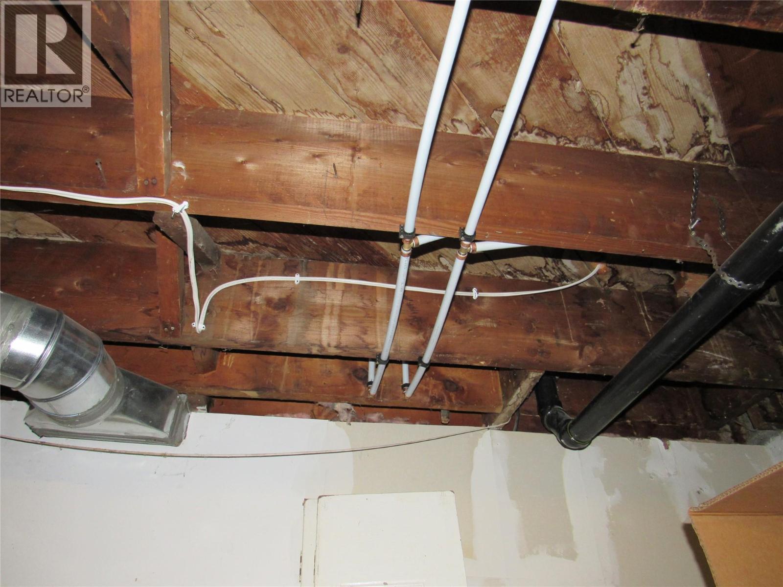 2000 Topping Street, Trail, British Columbia  V1R 4G6 - Photo 29 - 10341383