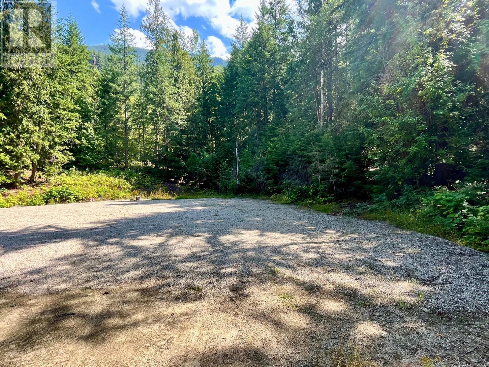 5345 Highway 6 Highway, Burton, British Columbia  V0G 1R0 - Photo 3 - 10341467