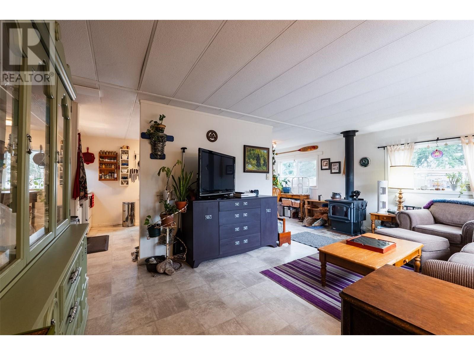 3118 Slocan Park Road, Slocan Park, British Columbia  V0G 2E0 - Photo 20 - 10341699