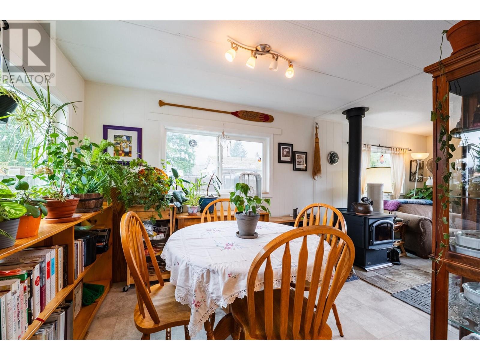 3118 Slocan Park Road, Slocan Park, British Columbia  V0G 2E0 - Photo 21 - 10341699