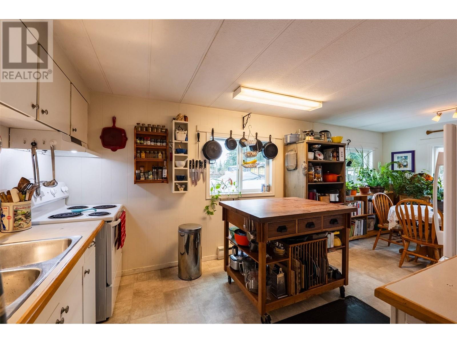 3118 Slocan Park Road, Slocan Park, British Columbia  V0G 2E0 - Photo 23 - 10341699