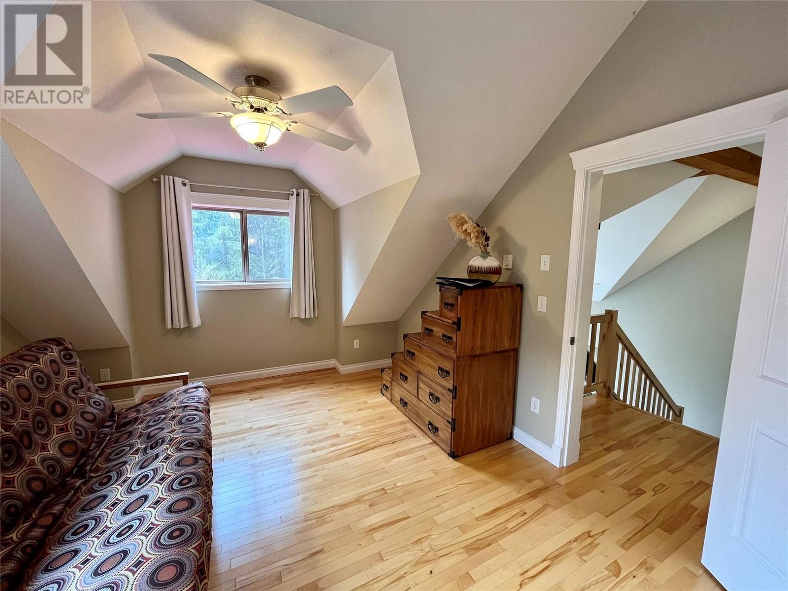 424 Bayview Road, Nakusp, British Columbia  V0G 1R1 - Photo 24 - 10341386