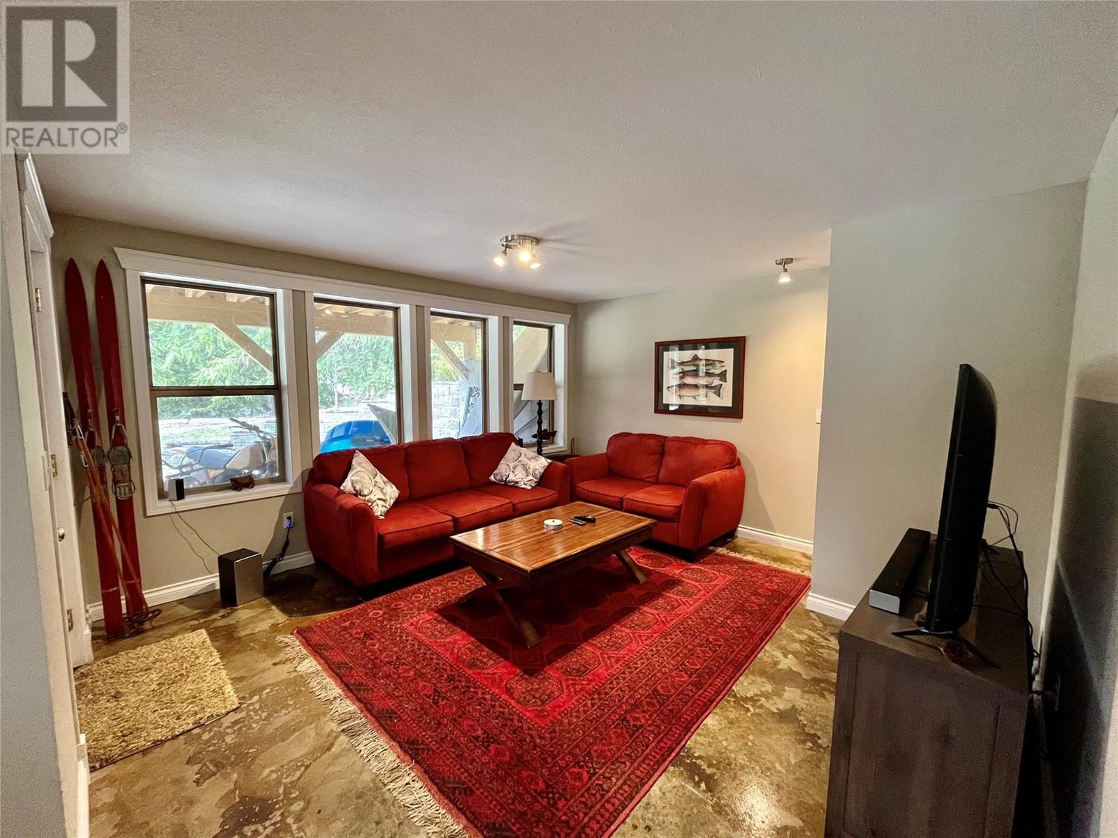 424 Bayview Road, Nakusp, British Columbia  V0G 1R1 - Photo 27 - 10341386