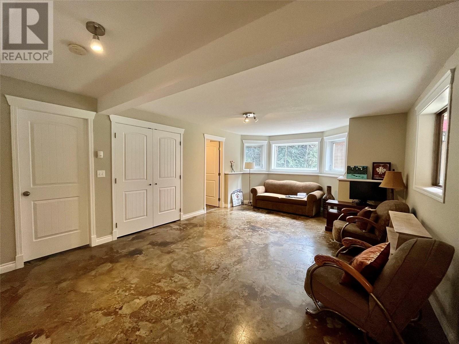 424 Bayview Road, Nakusp, British Columbia  V0G 1R1 - Photo 28 - 10341386
