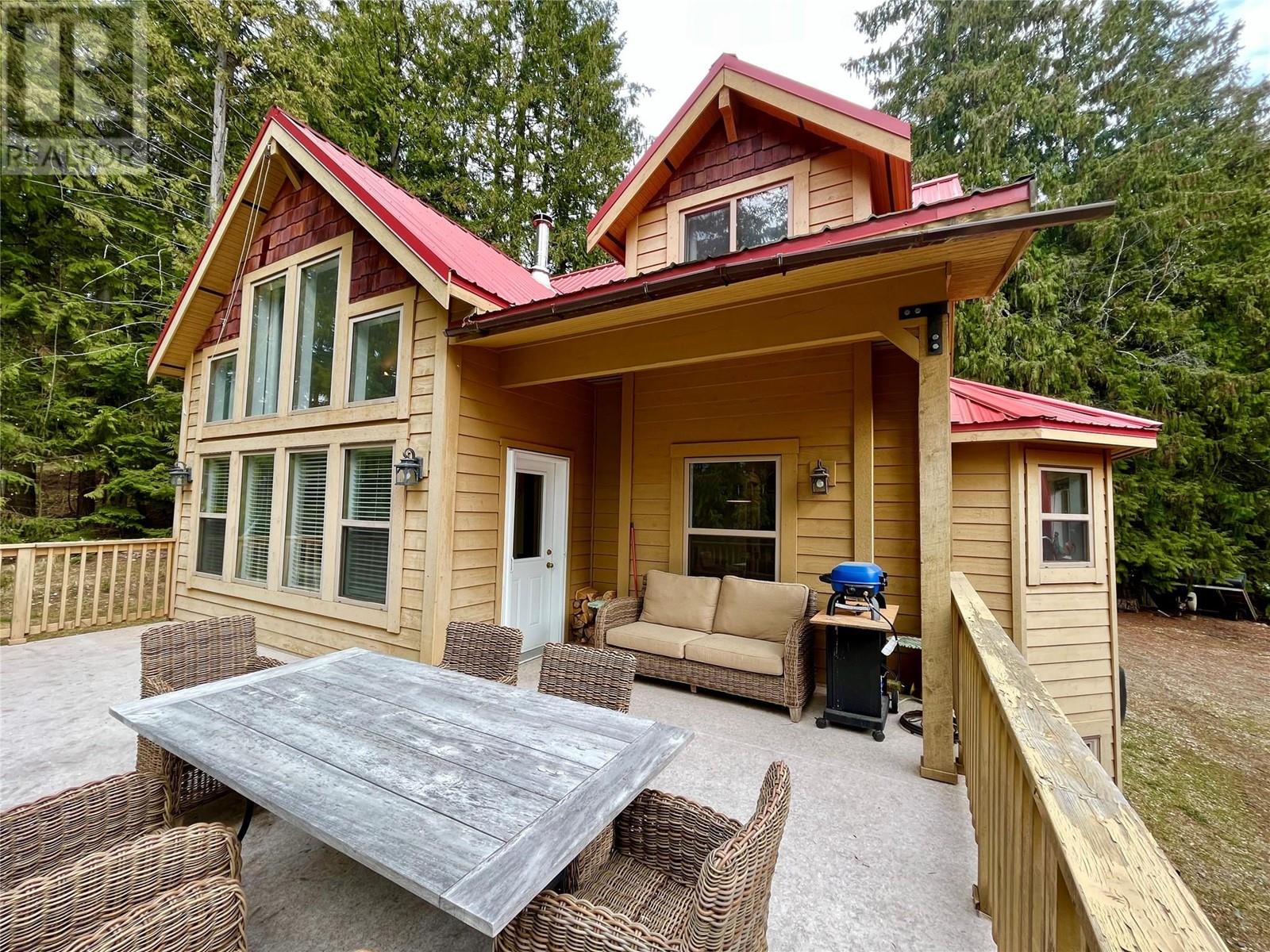 424 Bayview Road, Nakusp, British Columbia  V0G 1R1 - Photo 37 - 10341386